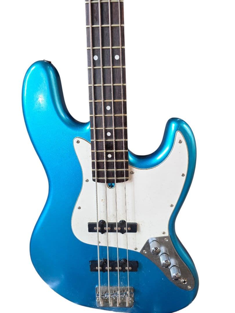 Bacchus バッカスエレキギター