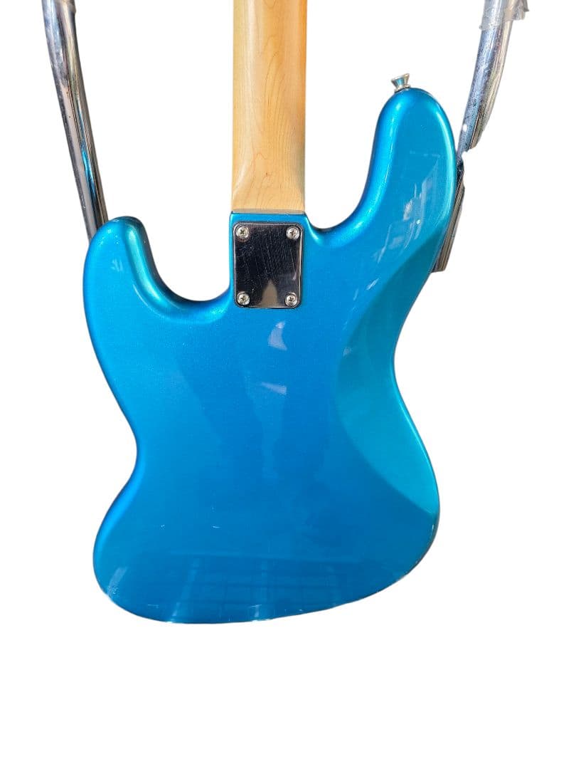 Bacchus バッカスエレキギター