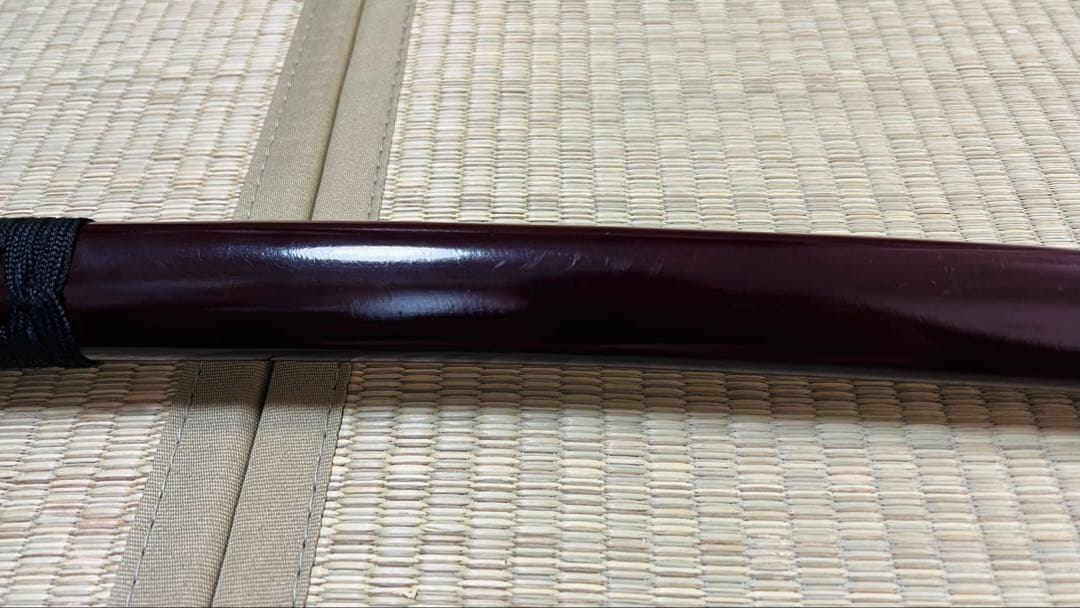 模造刀 陣太刀 源義経太刀拵え 茶呂塗り鞘 刃文直刃 龍目貫 251020-3