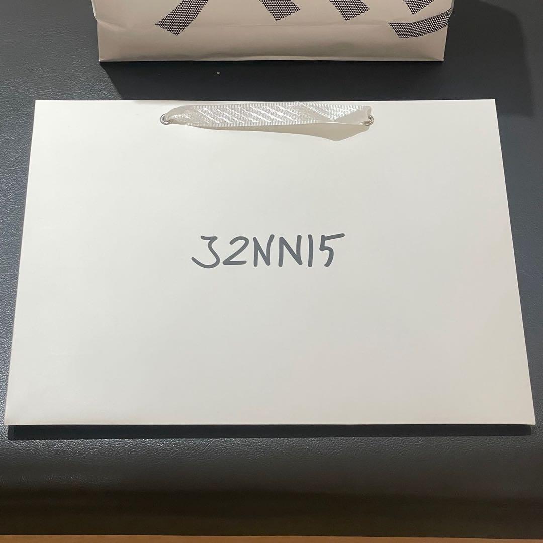 JENNIE 写真集 しおり ショッパー ジェニ 写真展 フォトブック - メルカリ