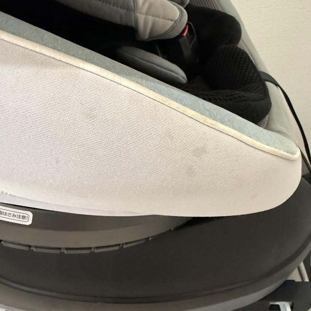 【お得】クルムーヴスマート スースーファン付き チャイルドシート コンビ