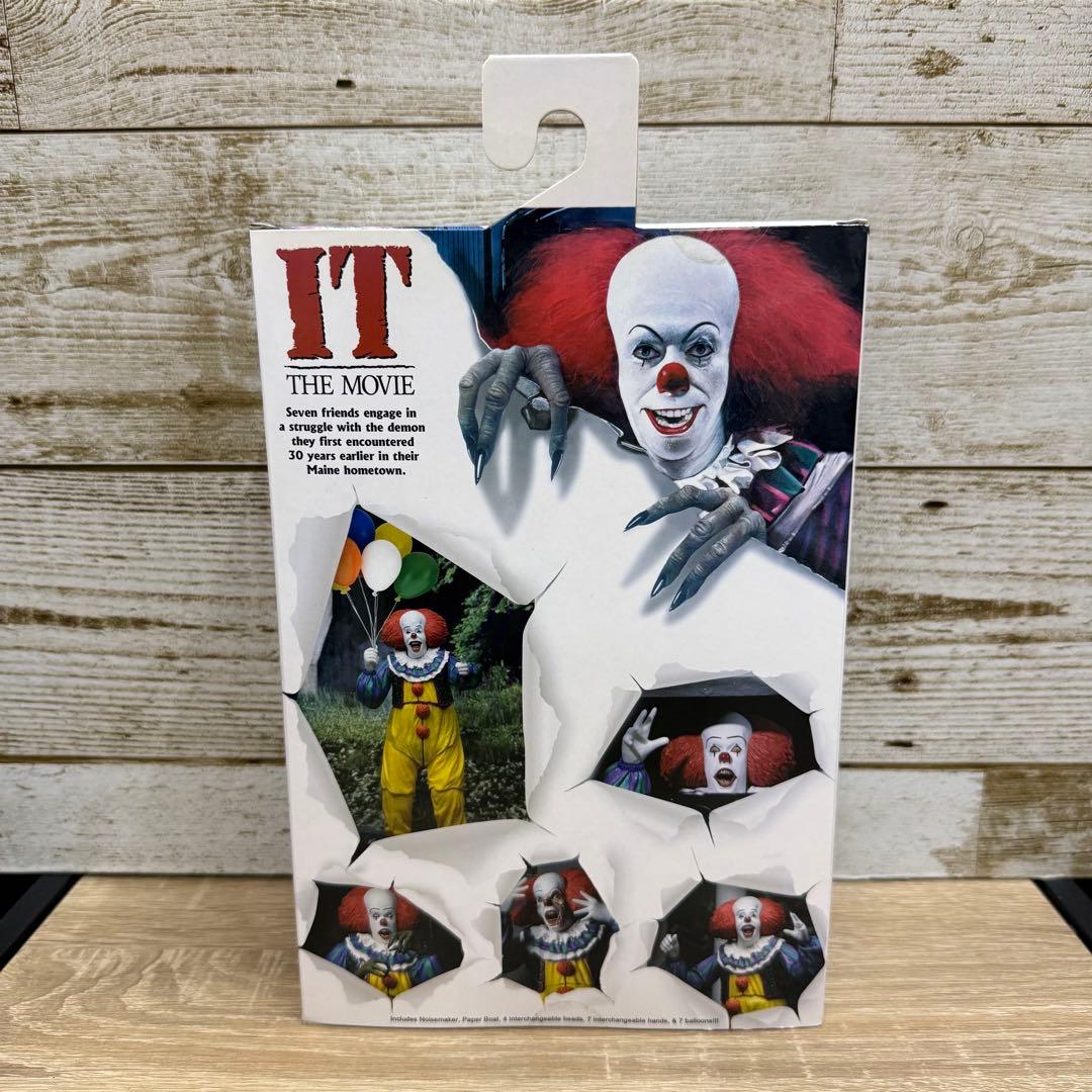 IT Pennywise フィギュア NECA