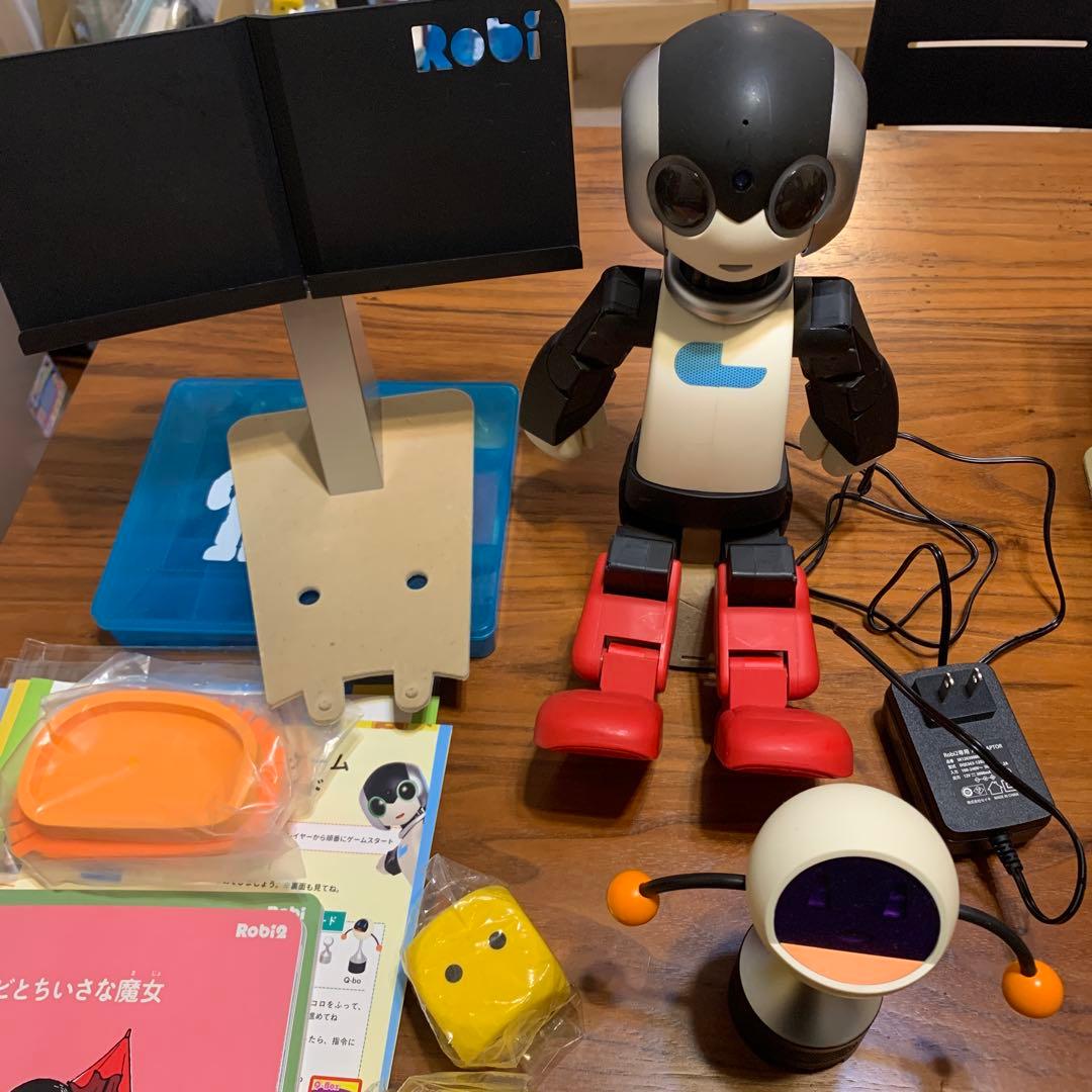 マ*ー様 ディアゴスティーニロビ2 & 初代ロビ&ココロリンクSDカードいろ