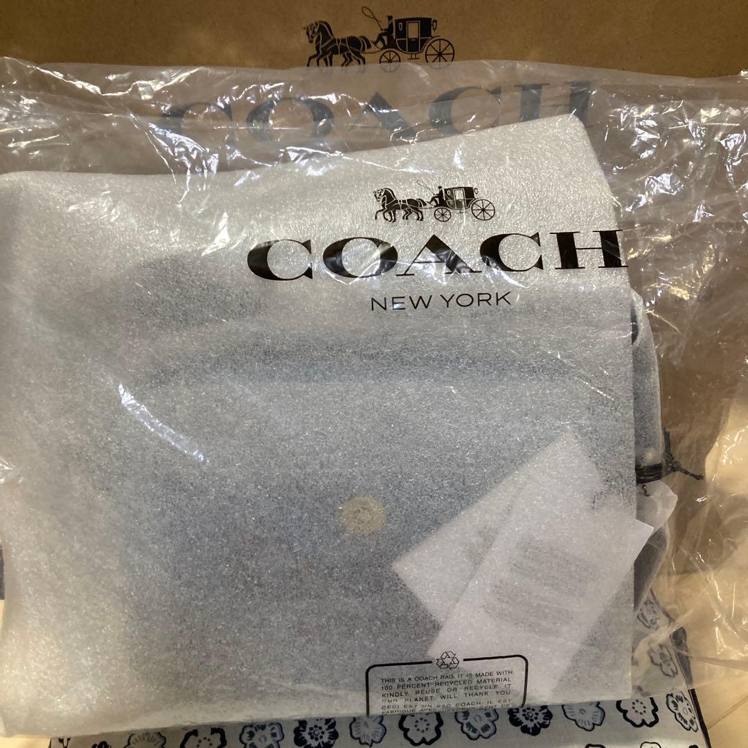 新品未使用☆COACH☆デニム☆ショルダーバッグ☆クロスボディ☆