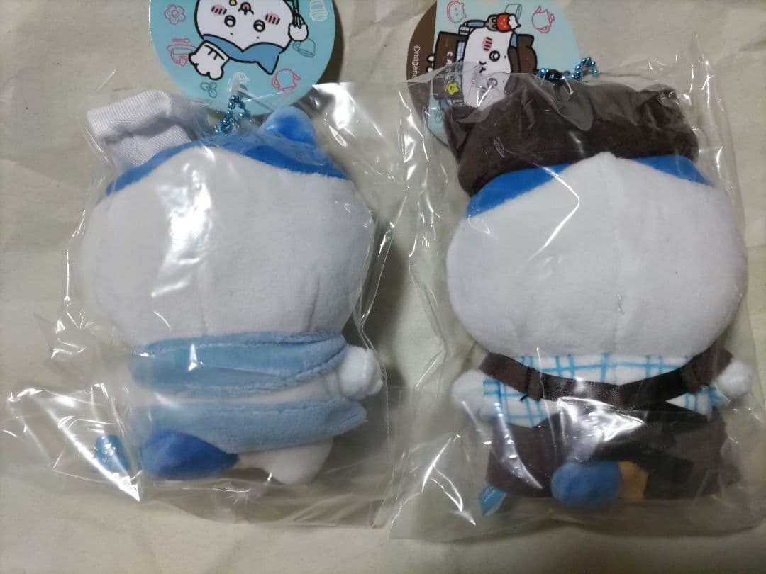 ちいかわ　ハチワレ　カフェの店員さんマスコット　カフェのコックさんマスコット