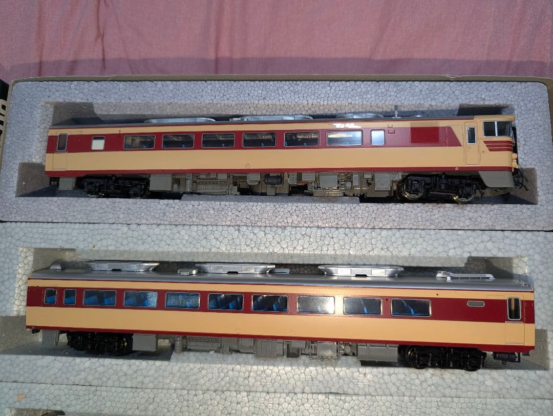 KATO　キハ８２系 ４両基本セット HOゲージ　【3-509】　パーツ取付済み