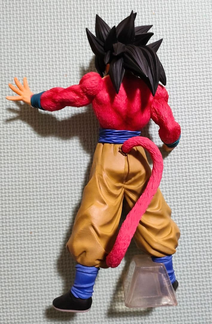 ドラゴンボール フィギュア 悟空スーパーサイヤ人4 マスタライズ 中古