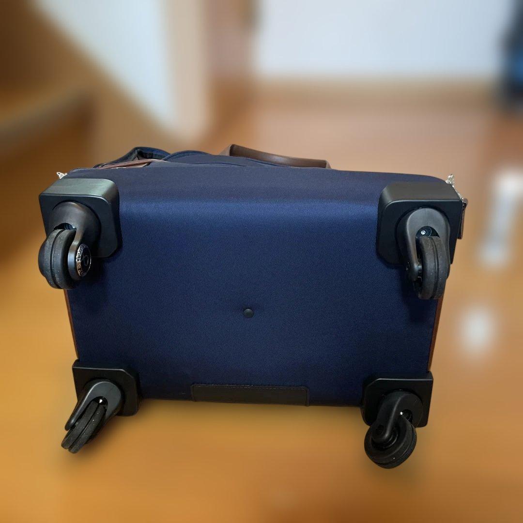 12月16日本日限定お値下げ　PROTECA ネイビー ビジネスバッグ