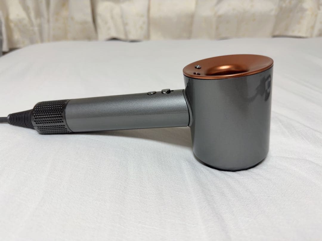 Dyson Supersonic ヘアドライヤー HD08