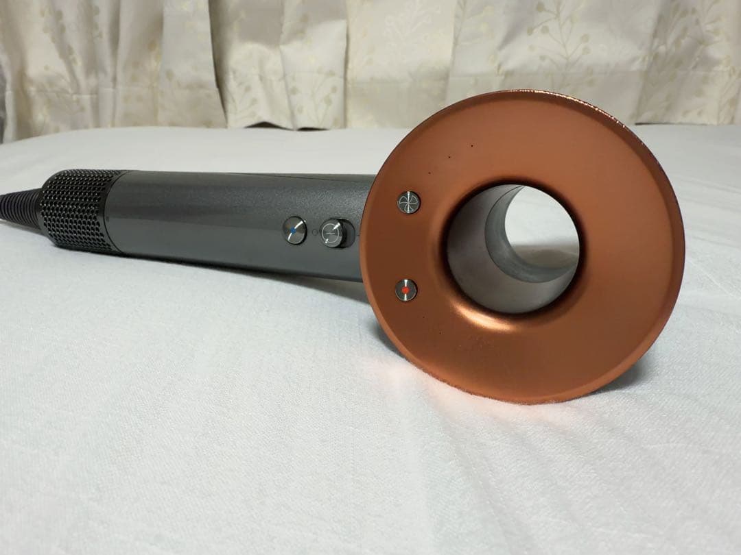 Dyson Supersonic ヘアドライヤー HD08