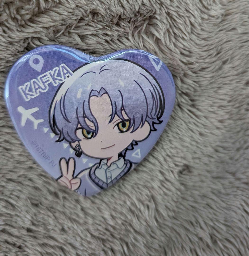 大黒可不可 可不可 エイトリ 18TRIP ハート缶バッジ - メルカリ