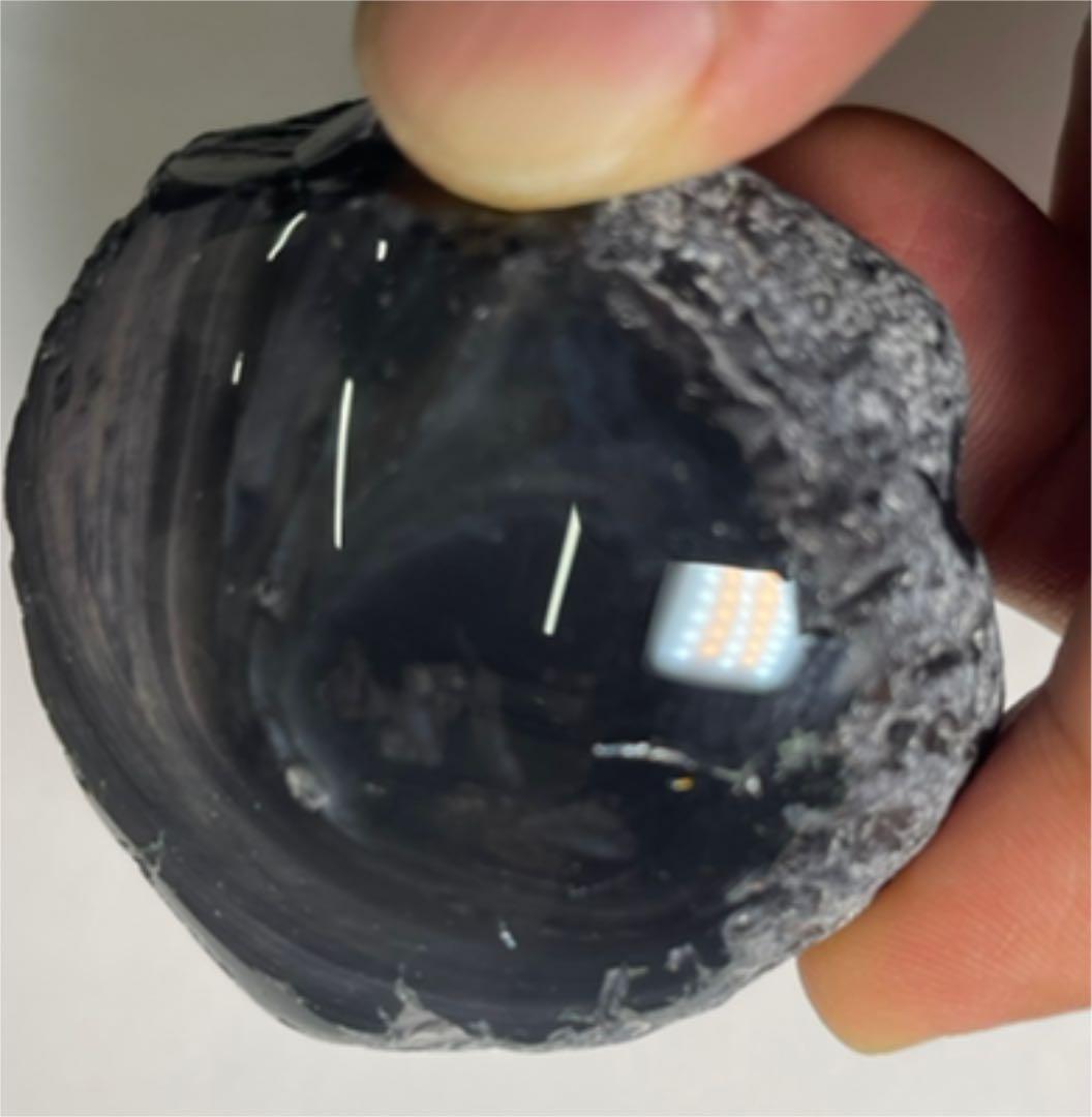 研磨品 十勝石玲瓏 淡ピンクベースオーロラ レインボーオブシディアン