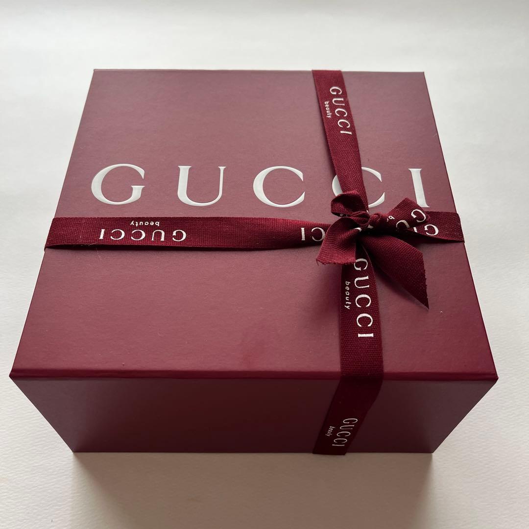 GUCCI BEAUTY ギフトボックス&ショッパーセット - メルカリ