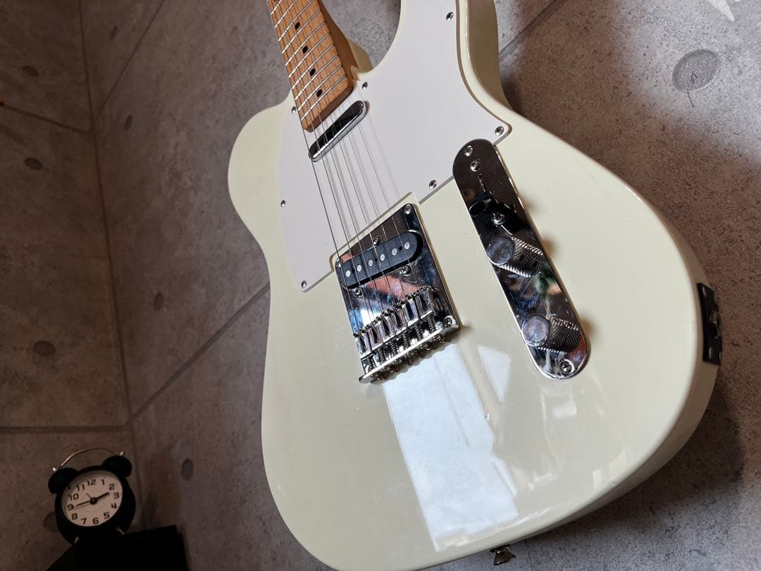 SQUIER Affinity White テレキャスター