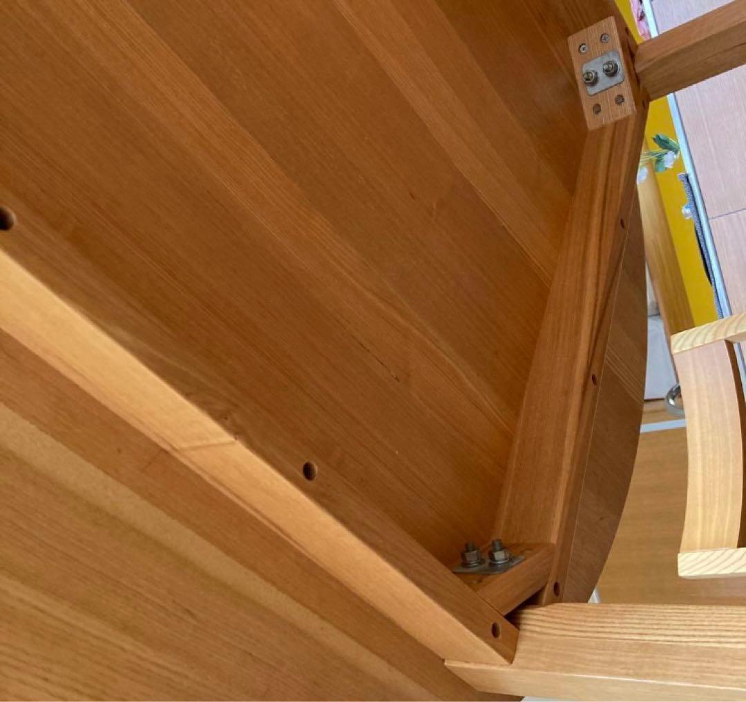 無印良品　円形木製ダイニングテーブル