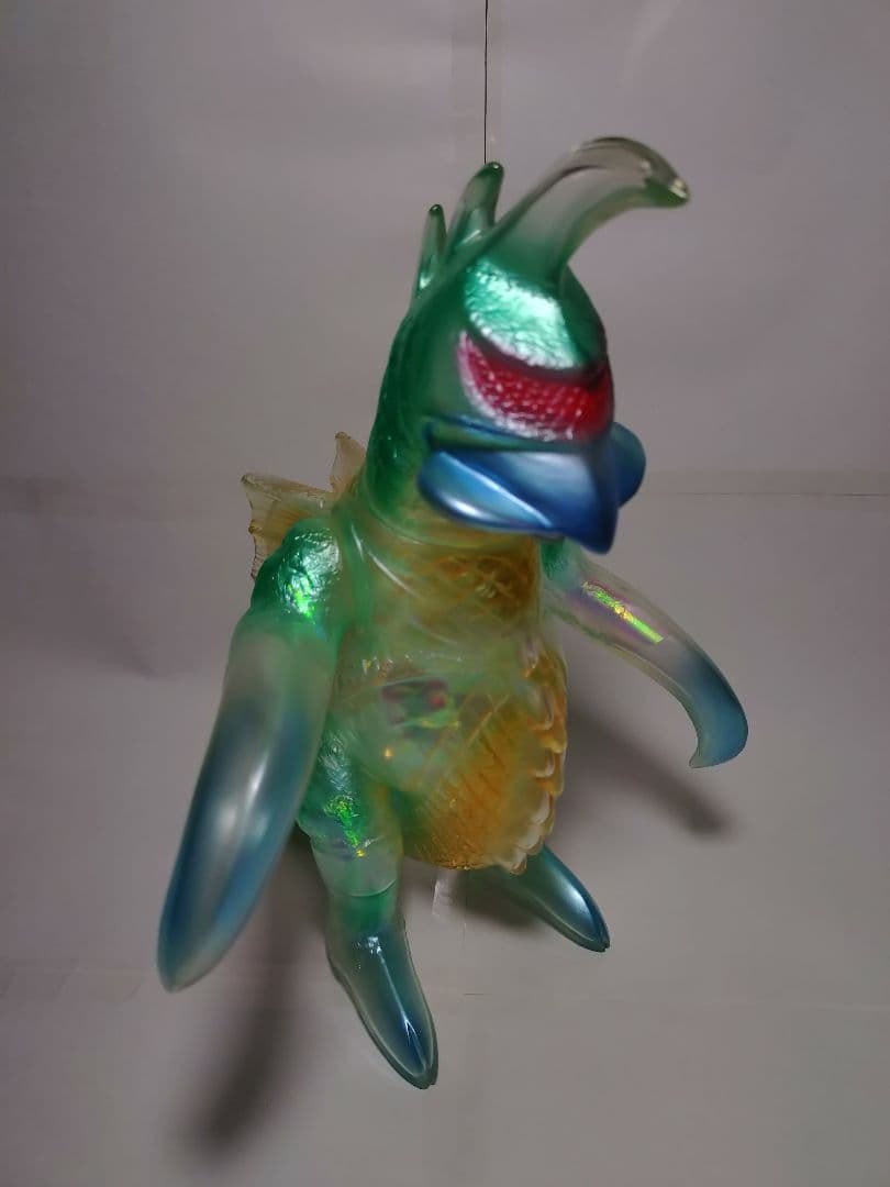 ブルマァク復刻 ガイガン オーロラ ソフビ GIGAN