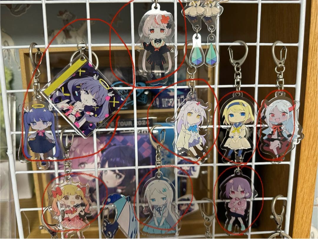 ツユキーホルダー缶バッジタオル