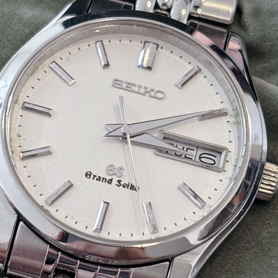 グランドセイコー SBGT001 9F83-9A00 白文字盤 デイデイト