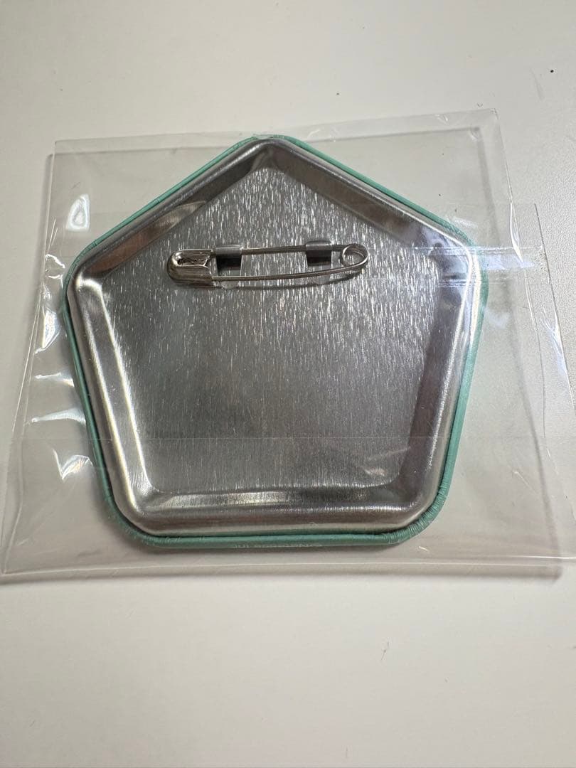 第五人格 調香師 ウィラ あにまる 缶バッジ