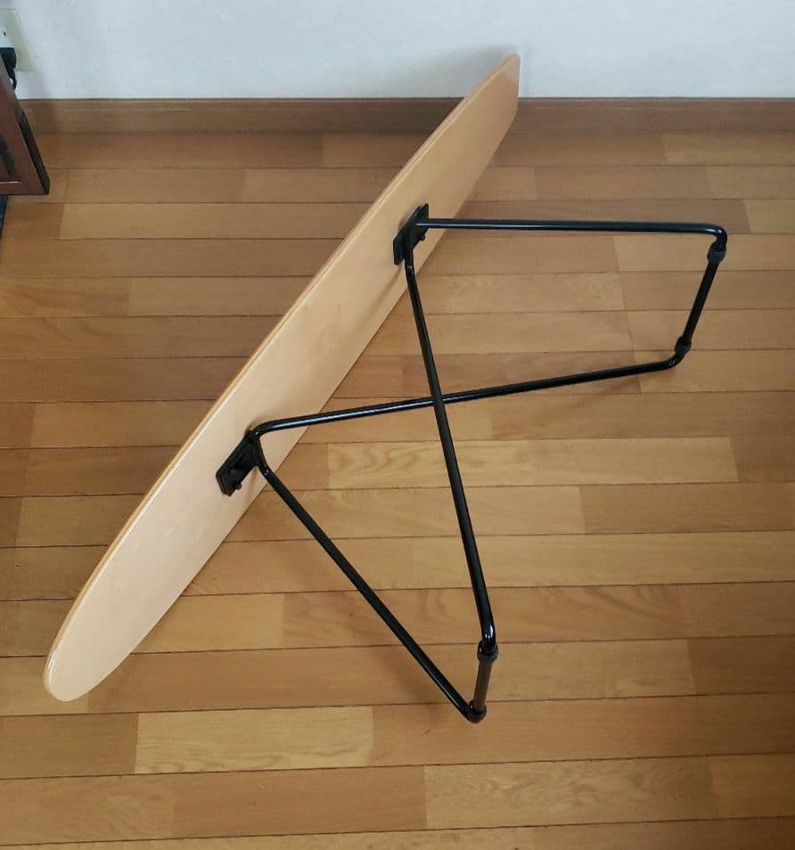 ROOM ESSENCE/スケートボードテーブル】