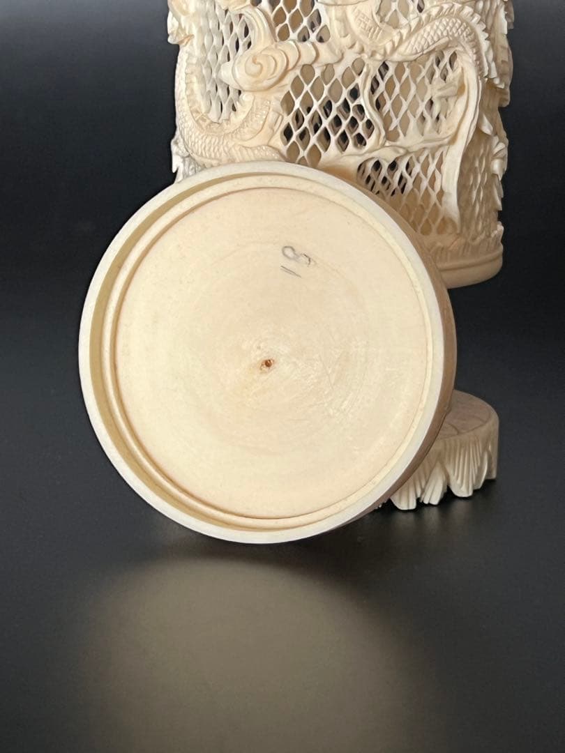 極上 コオロギ巣 重さ：約101g