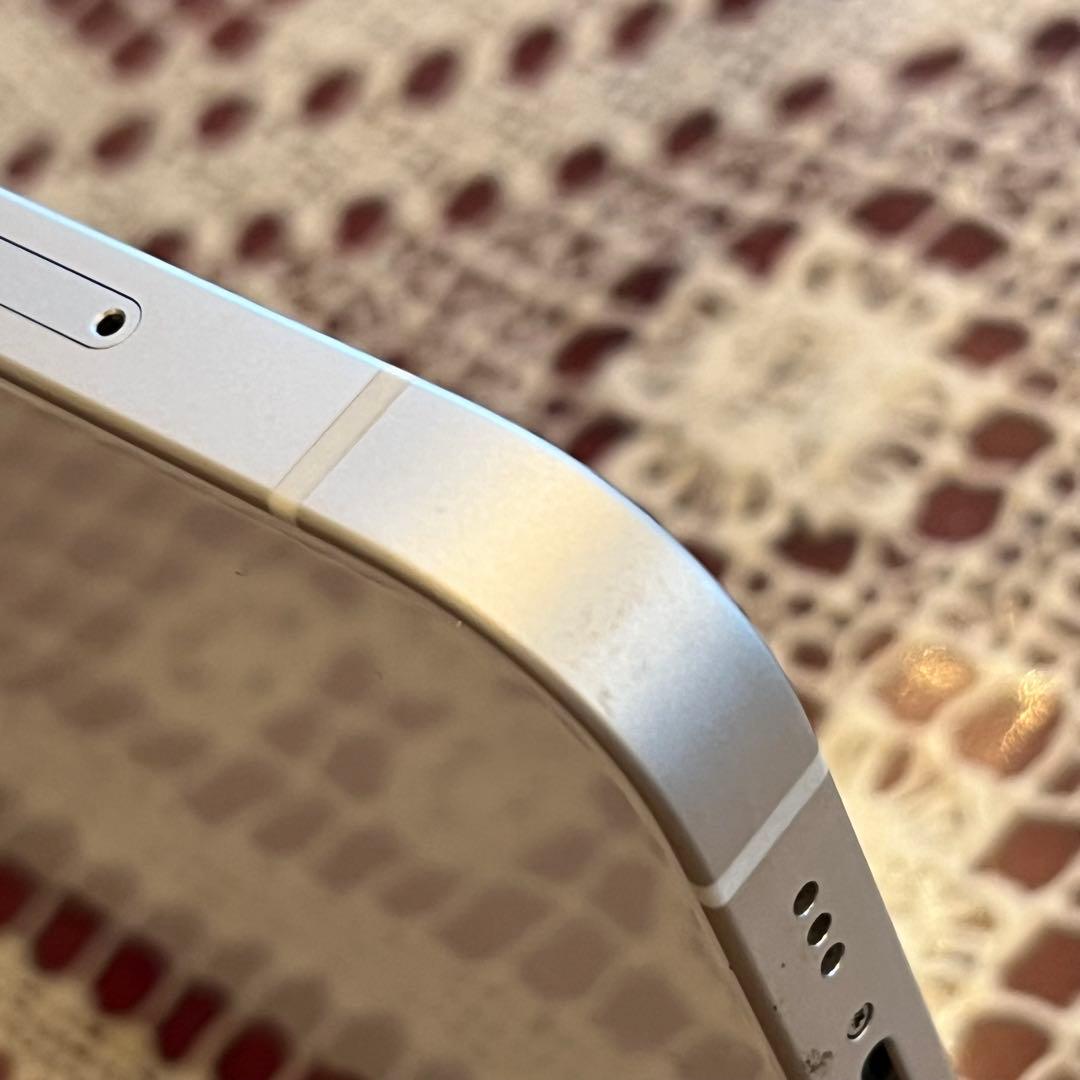 iPhone12 本体 64GB 純正バッテリー容量79% ホワイト×シルバー