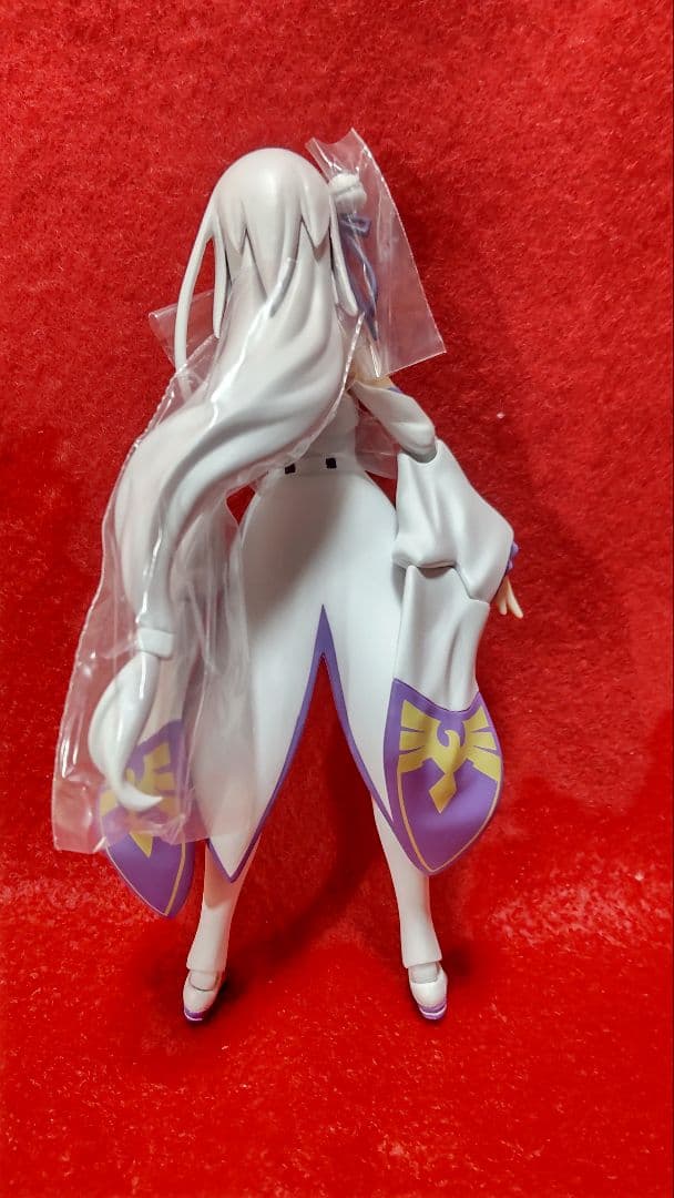 figma　Reゼロから始める異世界生活　エミリア