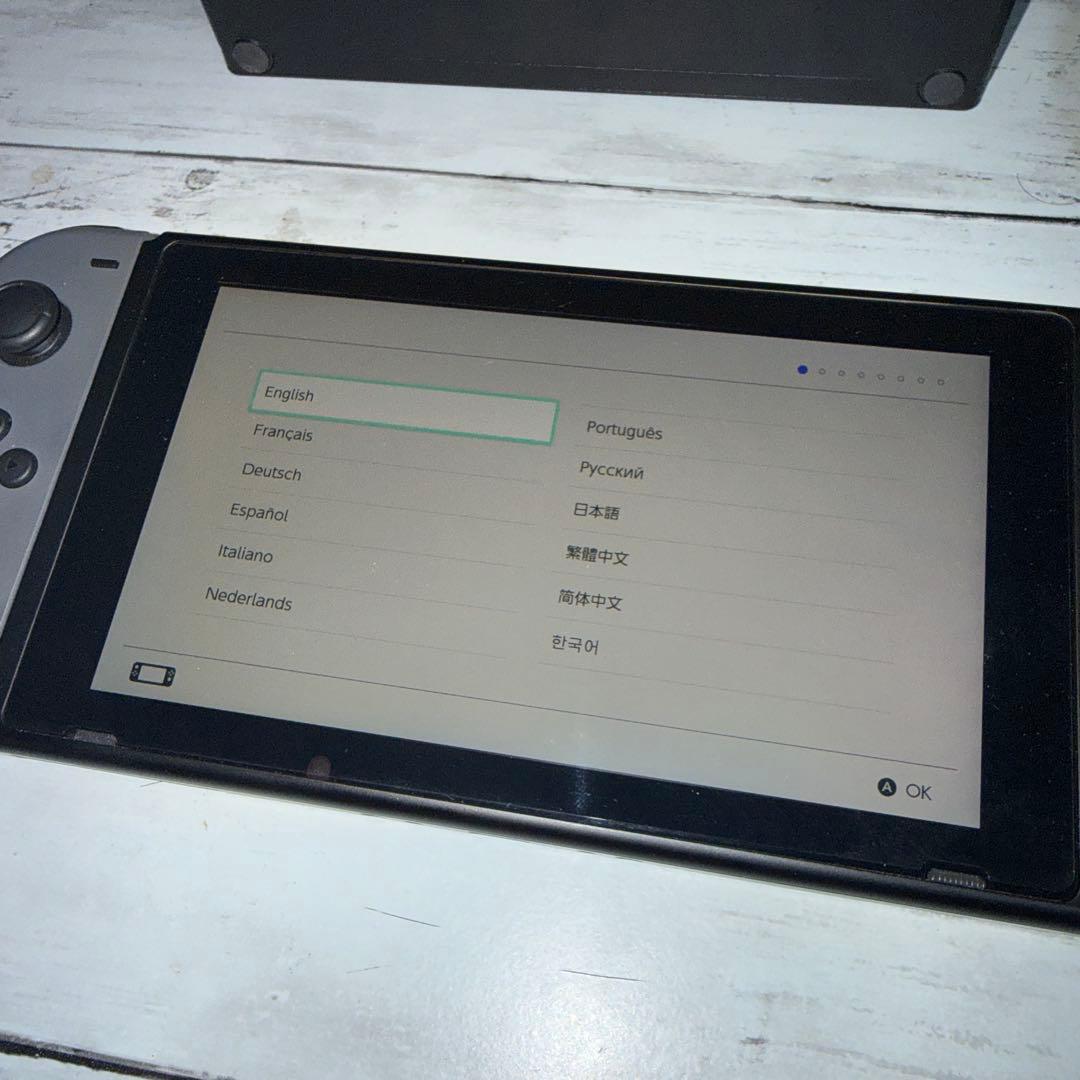 Nintendo Switch 本体 + 付属品