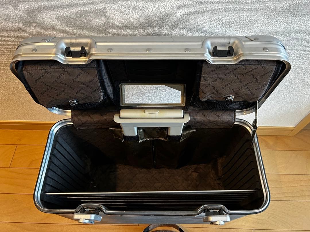 リモワ・トパーズ 2輪パイロットケース「ルフトハンザ」940.50 【希少】