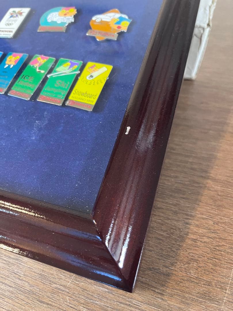 長野五輪　トヨタ自動車 ピンバッジ　額装セット