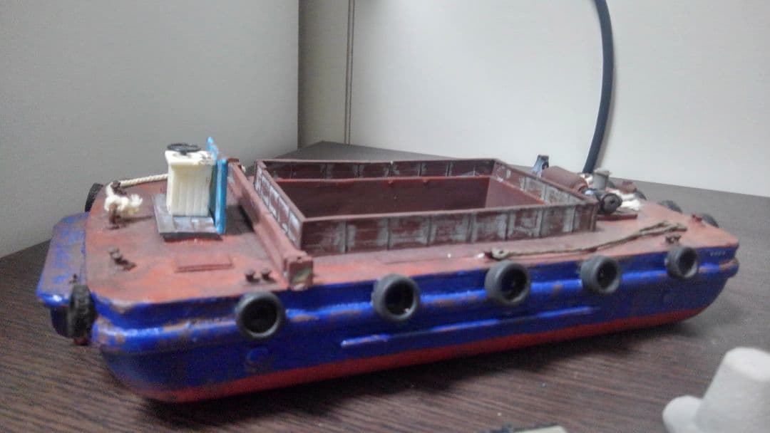 【ワンオフ】HO　完成品　艀　はしけ　バージ　船　ストラクチャー　サルベージ