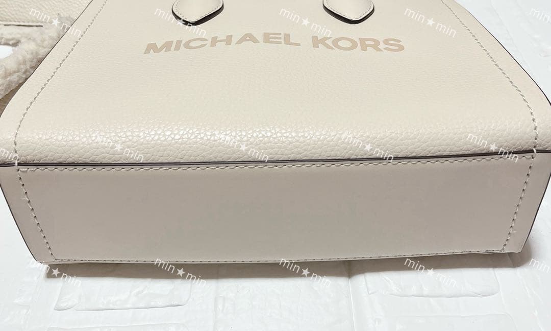 マイケルコース MIRELLA ペブルドレザー クロスボディ スモール バッグ