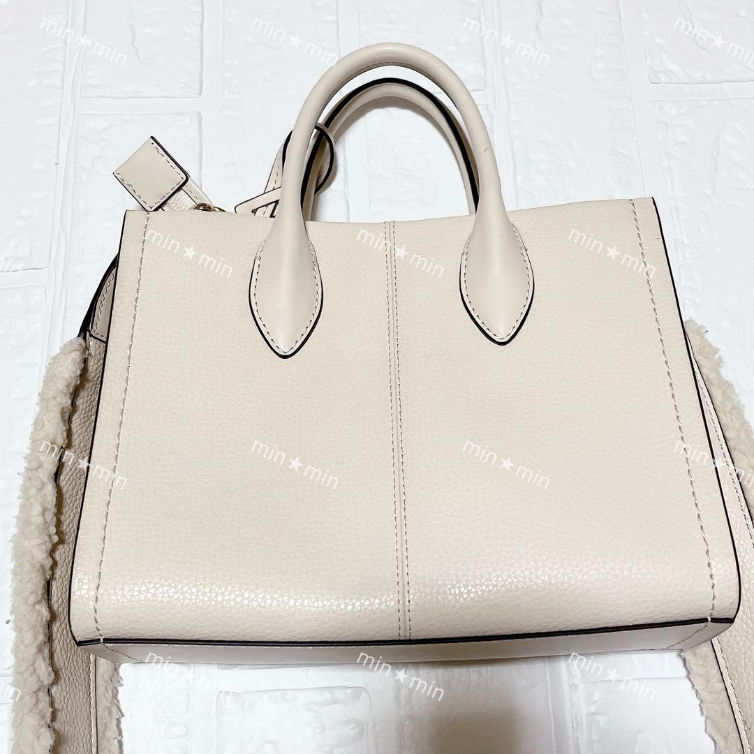 マイケルコース MIRELLA ペブルドレザー クロスボディ スモール バッグ