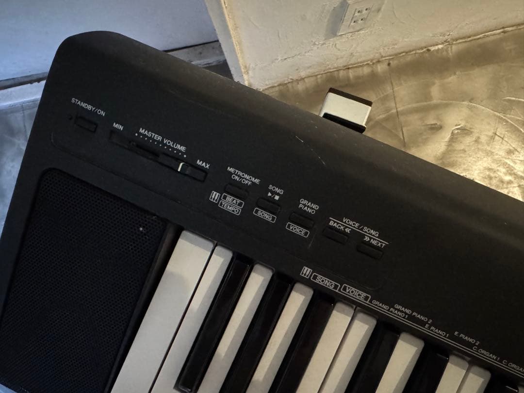 Yamaha NP30 電子ピアノ・脚・ペダルセット - メルカリ