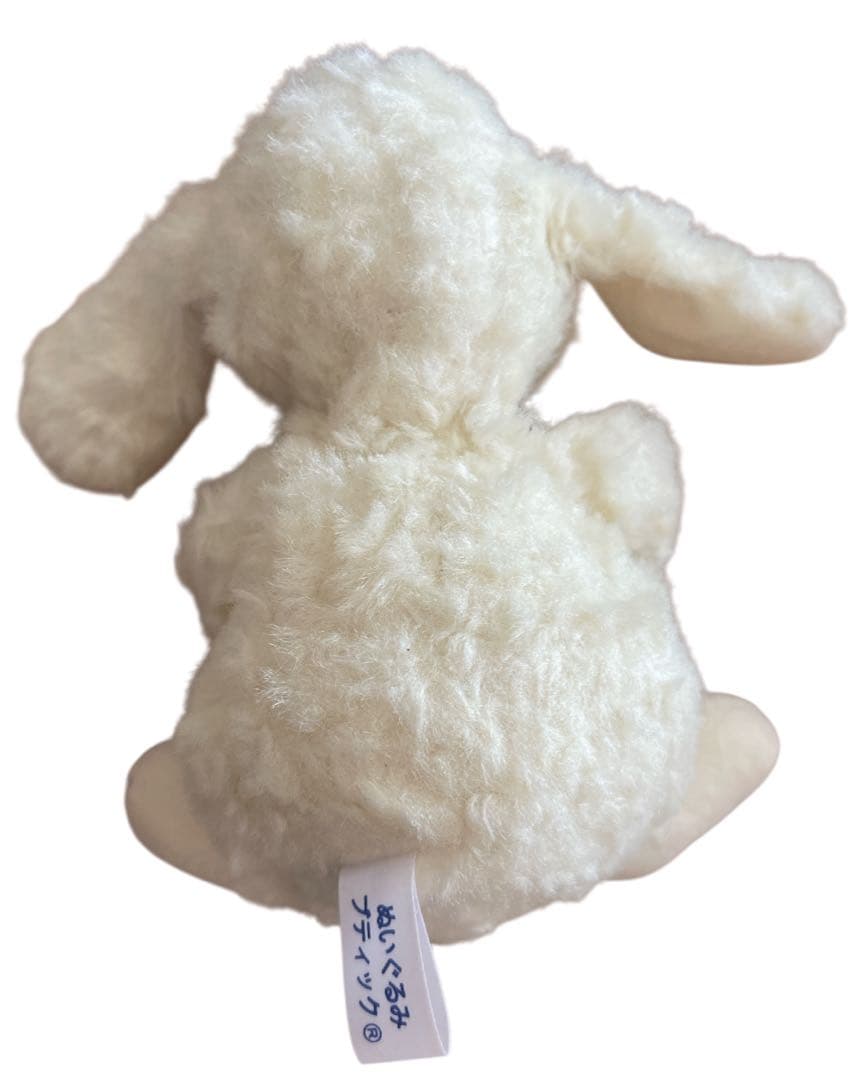 クリーム色　白　ウサギ　うさぎ　ぬいぐるみ　リアル　可愛い　子うさぎ　ラビット