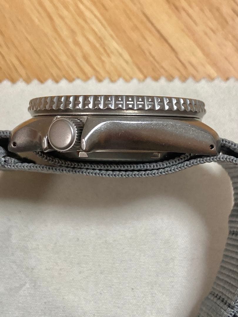 レア！美品！SEIKO 5 スポーツ セメントボーイ 自動巻き SBSA127