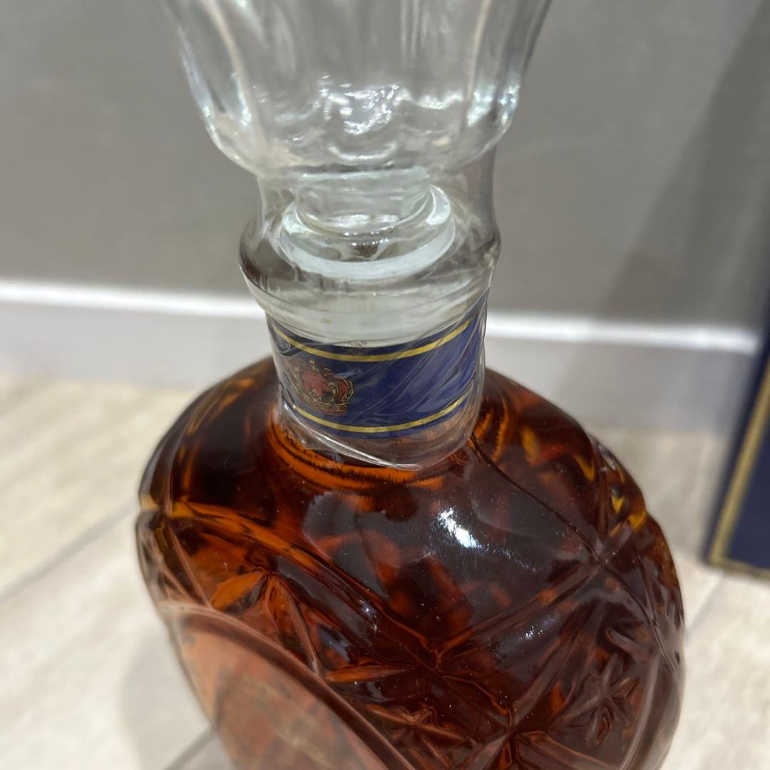 クラウンローヤル15 Years Old ウイスキー 750ml