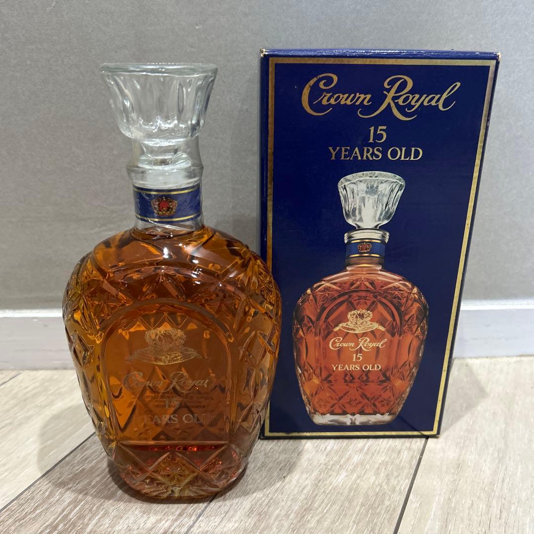 クラウンローヤル15 Years Old ウイスキー 750ml
