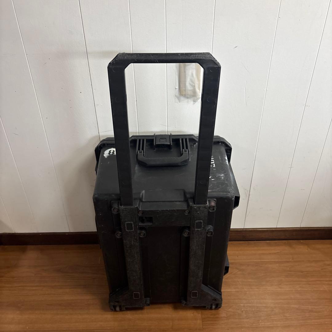 米軍放出品 PELICAN STORM CASE IM2750 ペリカンケース②