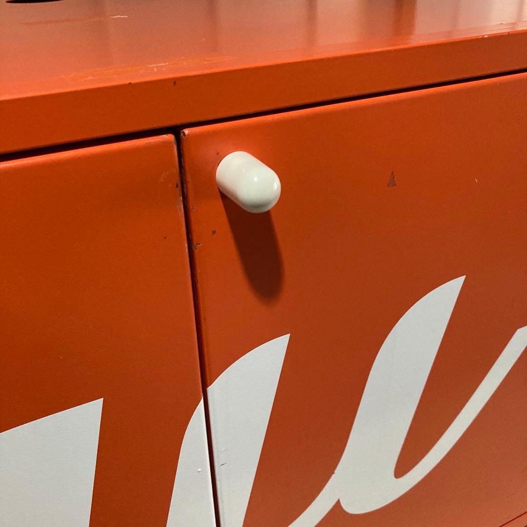 ポップ家具 店舗什器 非売品 au スチール棚