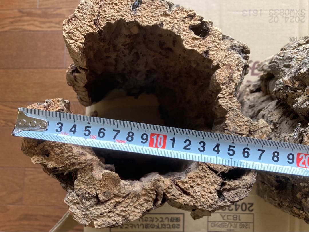 天然コルク樹皮2個とコナラ樹皮1個 - メルカリ