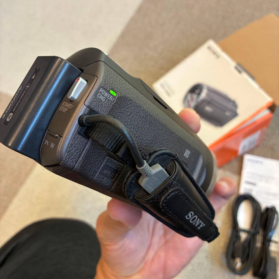 ✨超美品✨SONY ビデオカメラ（HDR-CX680）