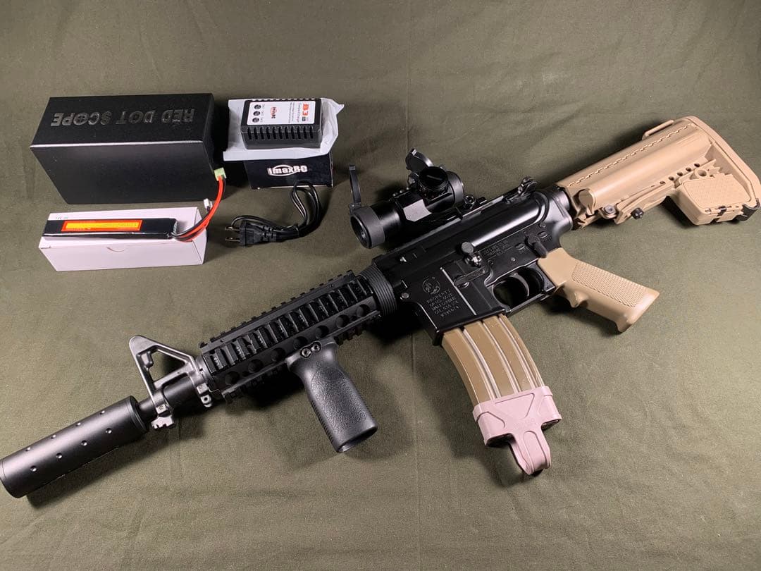 次世代電動ガンM4 CQBR ブラック東京マルイ充電器等付属