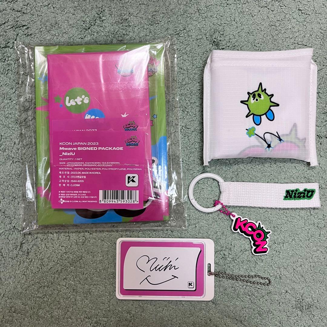 NiziU SIGNED OFFICIAL MD PACKAGE ミイヒ NiziU SIGNED OFFICIAL MD PACKAGE ミイヒ NiziU SIGNED OFFICIAL MD