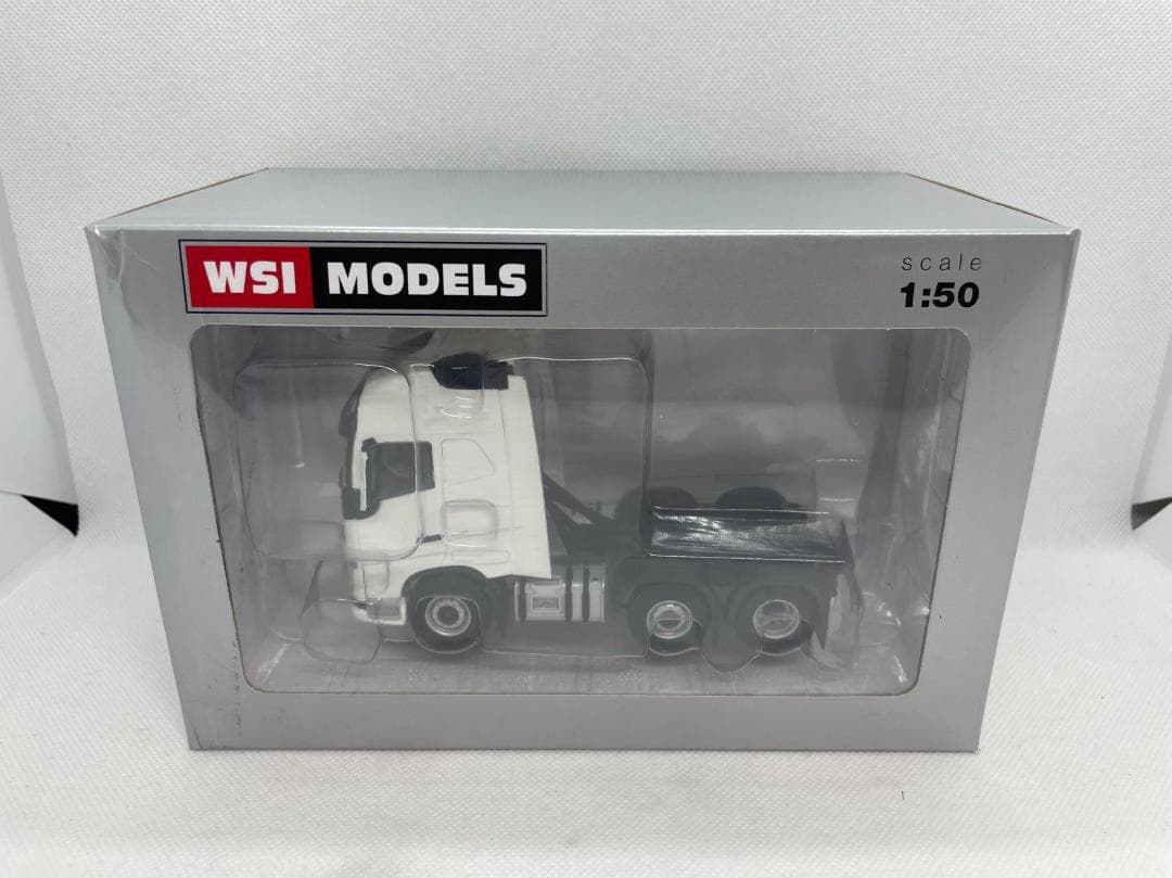 23R-010 WSI 1/50 ボルボ FH4 GLOBETROTTER XL