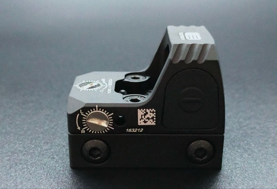 東京マルイG26 レール グリップアダプター オーライト ドットサイト