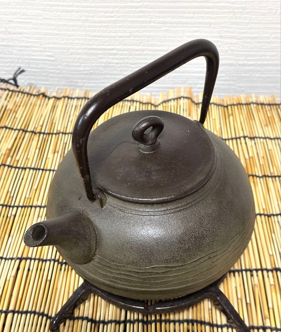 未使用品　南部宝星堂造　１３型　糸目肌　南部鉄瓶　NE様　売約済み