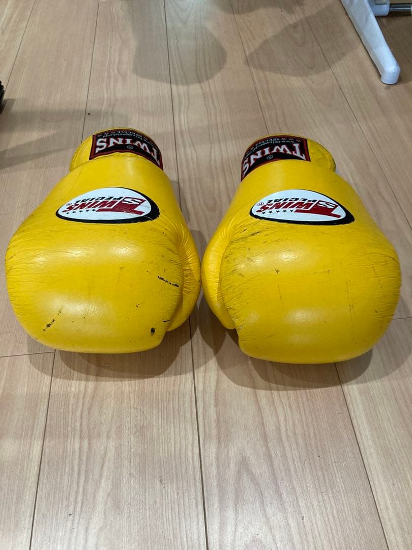 TWINS ヘッドギアMサイズ グローブ16ozセット イエロー ブラック Twins