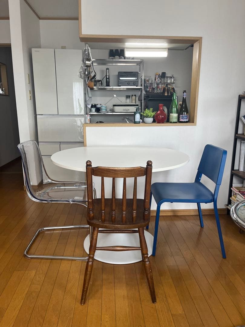 IKEA 丸テーブル 白色 DOCKSTA（ドクスタ） 【引き取り限定】