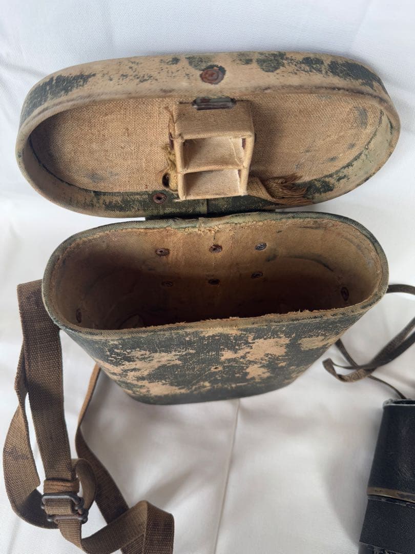 旧日本軍 双眼鏡と収納ケースセット